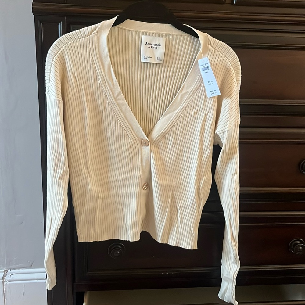 Cropped cardigan